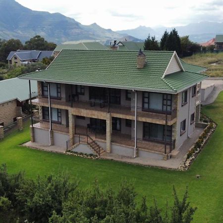 Odendaal'S Ridge Apartment Clarens Exterior photo