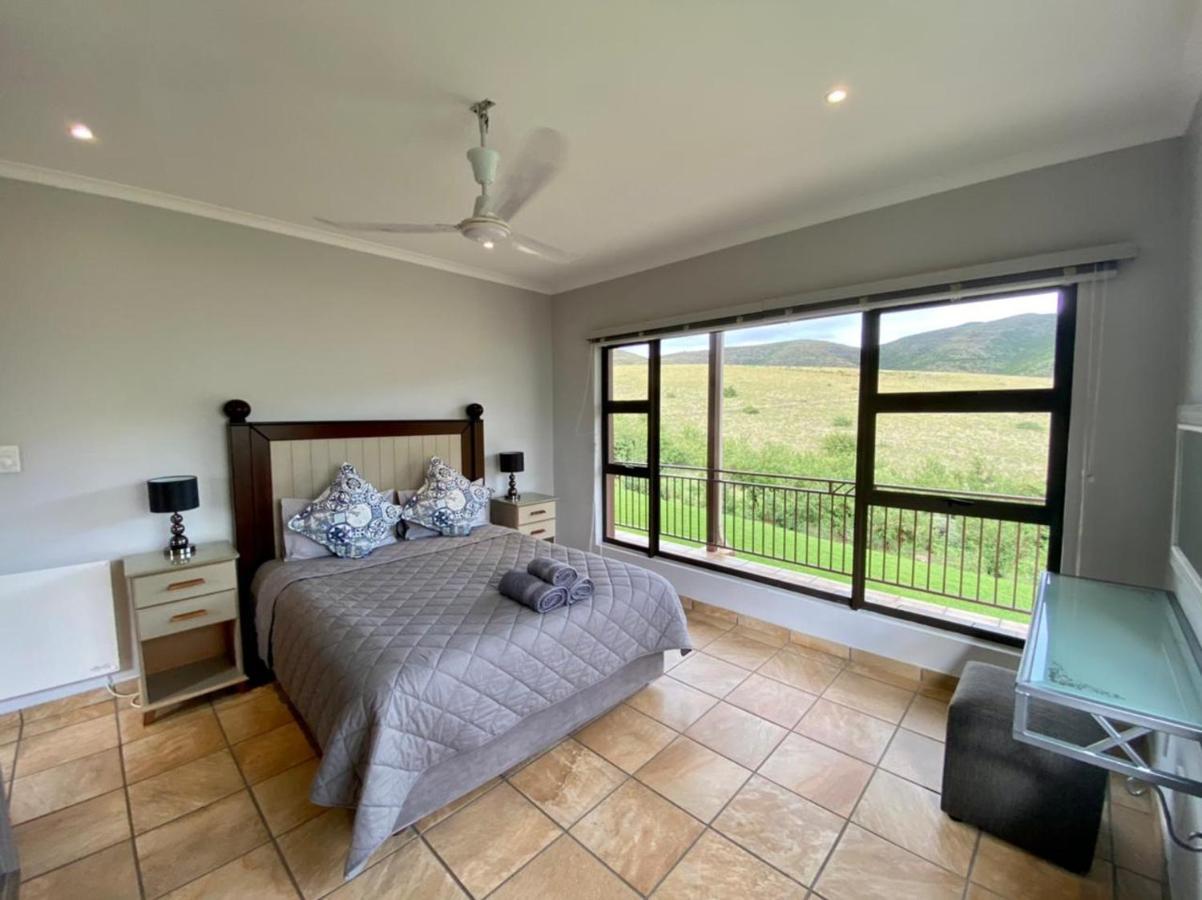 Odendaal'S Ridge Apartment Clarens Exterior photo
