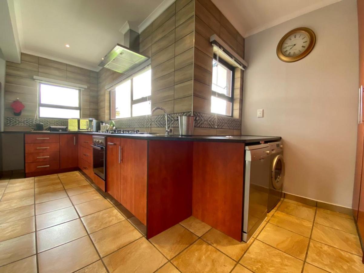 Odendaal'S Ridge Apartment Clarens Exterior photo