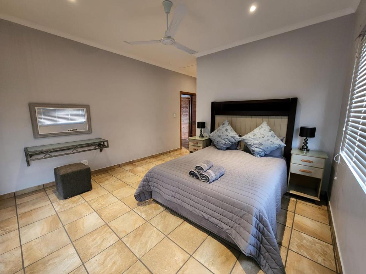 Odendaal'S Ridge Apartment Clarens Exterior photo