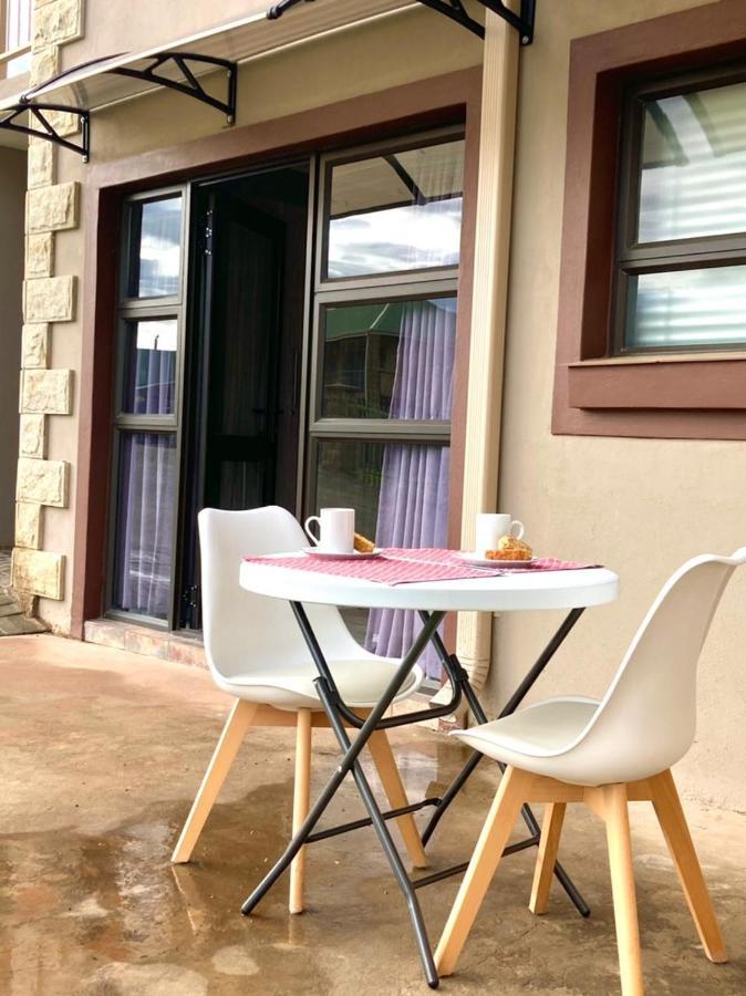 Odendaal'S Ridge Apartment Clarens Exterior photo