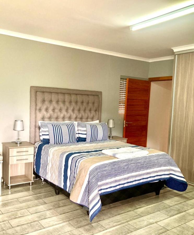 Odendaal'S Ridge Apartment Clarens Exterior photo