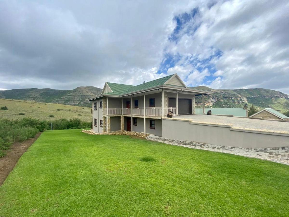 Odendaal'S Ridge Apartment Clarens Exterior photo
