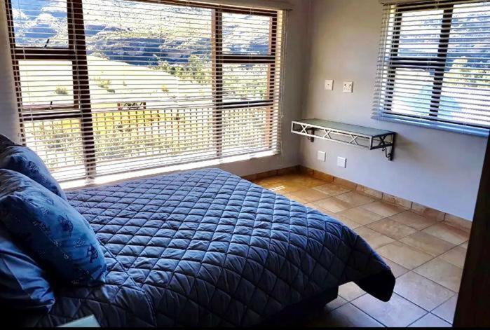 Odendaal'S Ridge Apartment Clarens Exterior photo