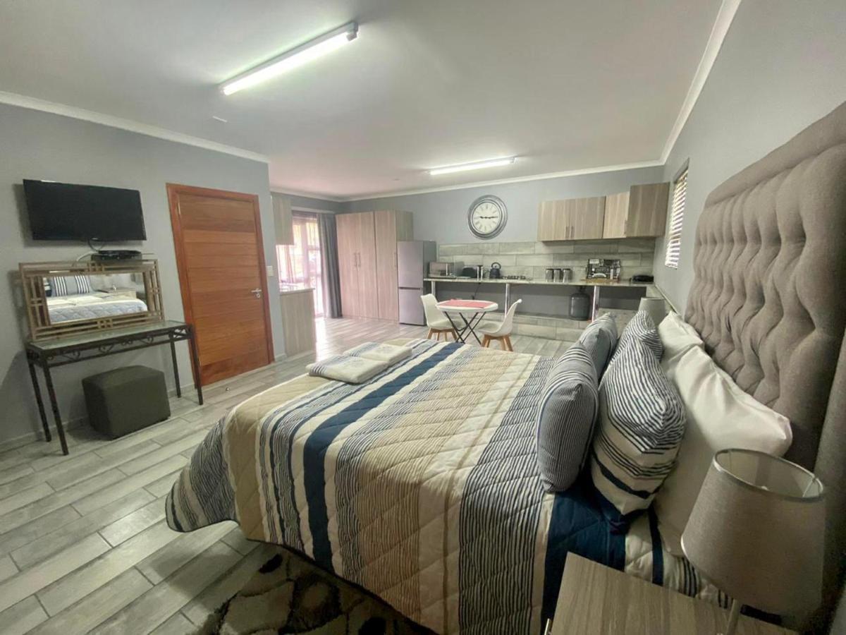 Odendaal'S Ridge Apartment Clarens Exterior photo