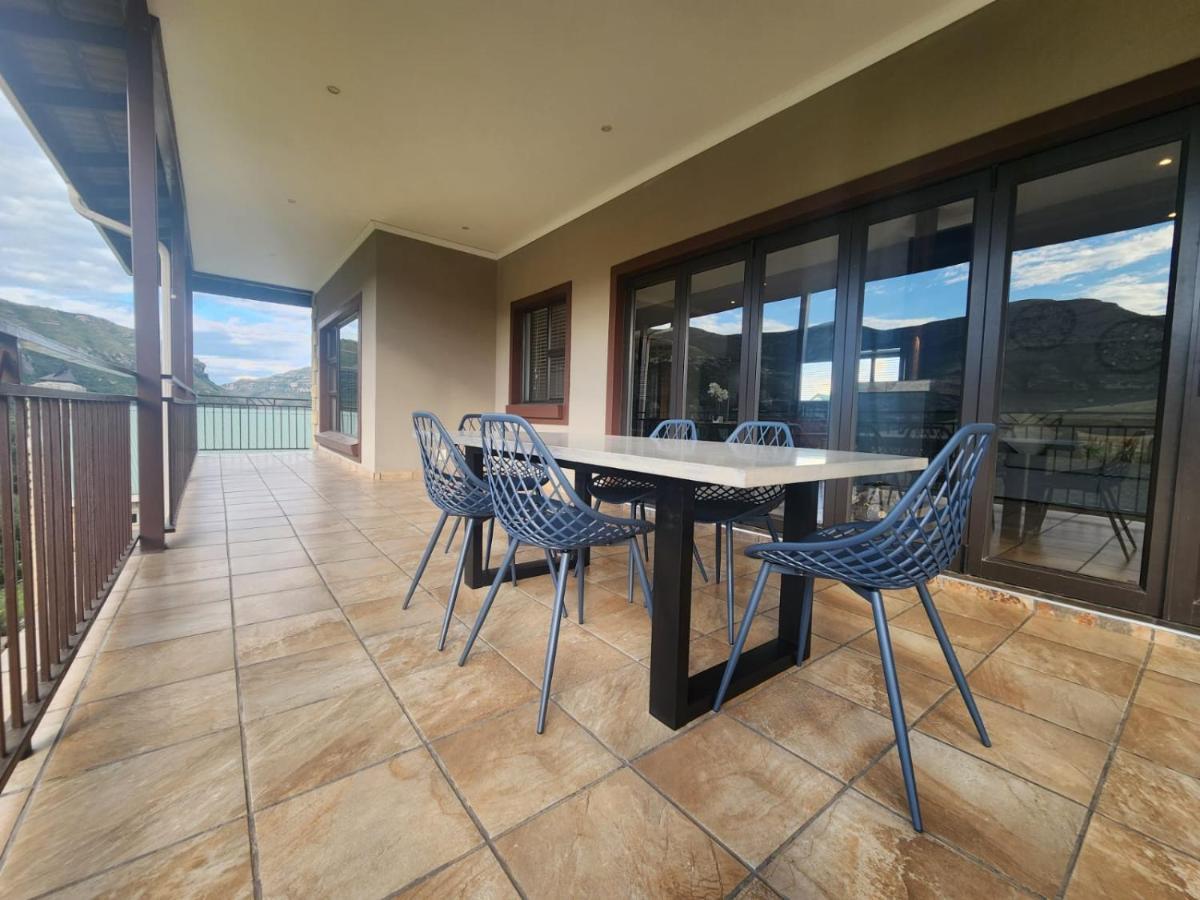 Odendaal'S Ridge Apartment Clarens Exterior photo