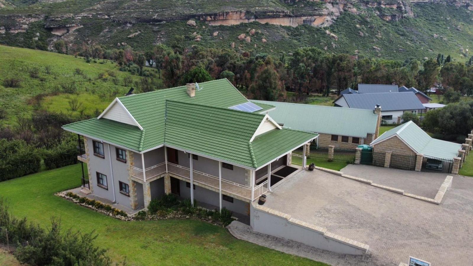Odendaal'S Ridge Apartment Clarens Exterior photo